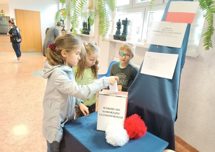 Zdjęcie związane z treścią „Samorząd Uczniowski”, 4 z 17